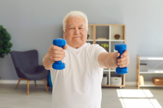 Estudos mostram que exercícios físicos regulares ajudam a controlar hipertensão e diabetes, destaca Gustavo Luíz Guilherme Pinto.