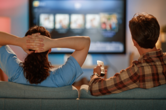 Como a Nova Geração de Televisão Está Transformando a Publicidade Segmentada no Brasil
