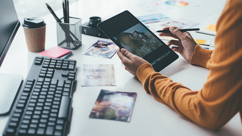 Publicidade digital bate recorde no Brasil e chega a R$ 42,7 bilhões em 2025