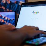 Meta ultrapassa o Google em receita de anúncios pela primeira vez na história